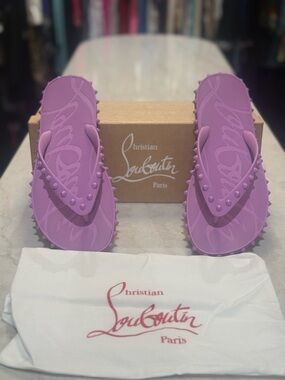Louboutin spiked studded flip-flop sandals in a peony purple in EUC full set